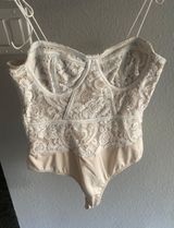 superdown White lace Body Suit Photo 0