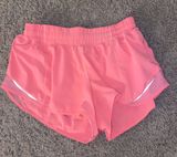 Lululemon Hotty Hot 2.5” Shorts Photo 0