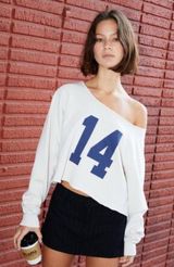off the shoulder cropped sweatshirt Photo 0