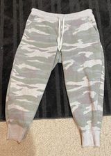 Aerie Joggers Photo 0