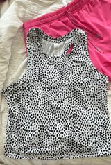 workout cropped tank Photo 0