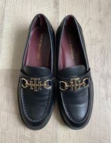Tommy Hilfiger Black Loafers Photo 0