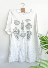 American Eagle Oversized Tee Photo 0