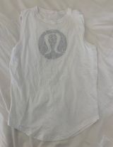 Lululemon  Muscle Tank Photo 0