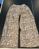 Aeries leopard baggy sweatpants Photo 0