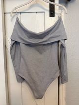 Aritzia Contour Bodysuit Long Sleeve Photo 0