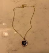 Coco Channel Necklace Black Photo 0