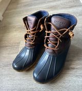Women’s Leather Duck Boots Size 8.5 Photo 0