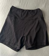 Alphalete Shorts Photo 0