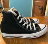 Converse High-Top Shoes Photo 0