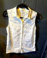 Levi's Women’s  White Button Down Tank Blouse Butterflies Medium Photo 0