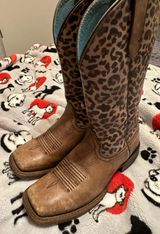 Ariat Cowgirl / Cowboy Boots Photo 0