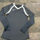 Nike Dri Fit Gray and White Small Long Sleeve Shirt Photo 0
