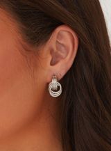 Earrings Photo 0