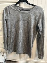 Lululemon Swiftly Tech Long Sleeve Photo 0