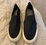 Everlane Unisex Slip On Shoes Photo 0