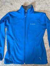 Columbia Blue Jacket Photo 0