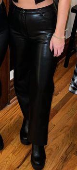 Aritzia Melina Wide Leg Photo 0