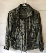 Forever 21 Camo Jacket Photo 0