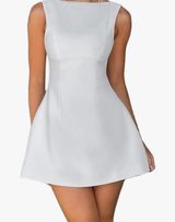 White Graduation Dress Size M Photo 0