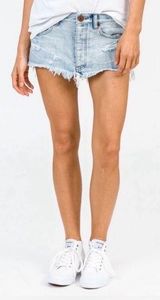 One X Junkyard Denim Mini Skirt in Phoenix Size 25 Distressed Light Photo 0