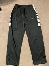 Nike Therma-Fit Sweatpants Photo 0