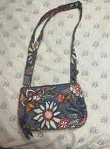 Vera Bradley Purse Photo 0