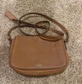 Fossil Tan  Crossbody. Photo 0