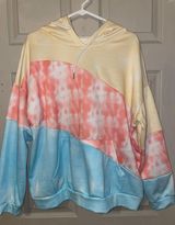 Amazon Tye Dye Hoodie Photo 0