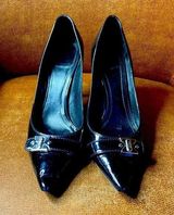 CHRISTIAN DIOR
Patent Leather Pumps Front Silver Logo 42 Photo 0