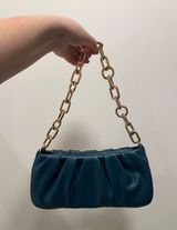 Purse Photo 0