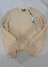 Tahari cream sweater Photo 0