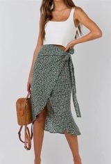 Princess Polly Green Hazy Floral Midi Wrap Skirt - Size 10 Photo 0