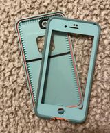 IPhone 8 Plus Life Proof Case Green Photo 0