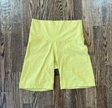 Aritzia Tna biker shorts Photo 0
