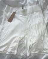 SKIMS boxers Photo 0