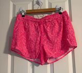Vineyard Vines Performance Shorts Photo 0