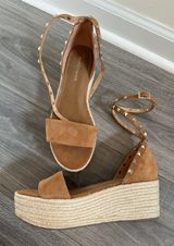 Platform Sandals Photo 0