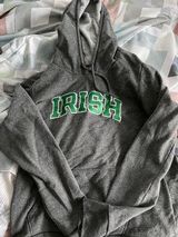 Hoodie Size XL Photo 0