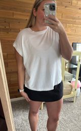 White T Shirt Photo 0