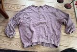 easel  crewneck size small Photo 0