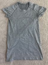 Lululemon Swiftly Tech Short Sleeve Photo 0