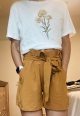 Athleta Paper bag Shorts Photo 0