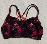Sports Bra Multiple Size M Photo 0