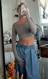 Long Sleeve Yoga Top Photo 0