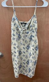 Yellow Floral Dress Photo 0