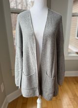 Wild Fable Light Gray Oversized Balloon Sleeve Cardigan Sweater Size Large Photo 0