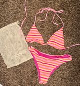 Leni Swims Bikini Kulani Kinis Reversible Set Photo 0
