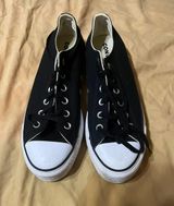 Chuck Taylor All Star Lift Platform Leather Low Top Shoes 561681C Women's 9.5 Photo 0