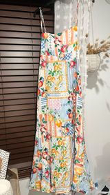 Boutique maxi dress Photo 0